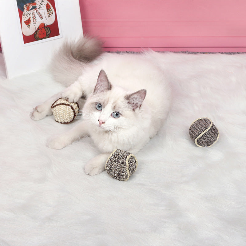 Natural Sisal Cat Ball Toy – Rattle Knitting Ball for Cats | 4.5cm, 3 Colors